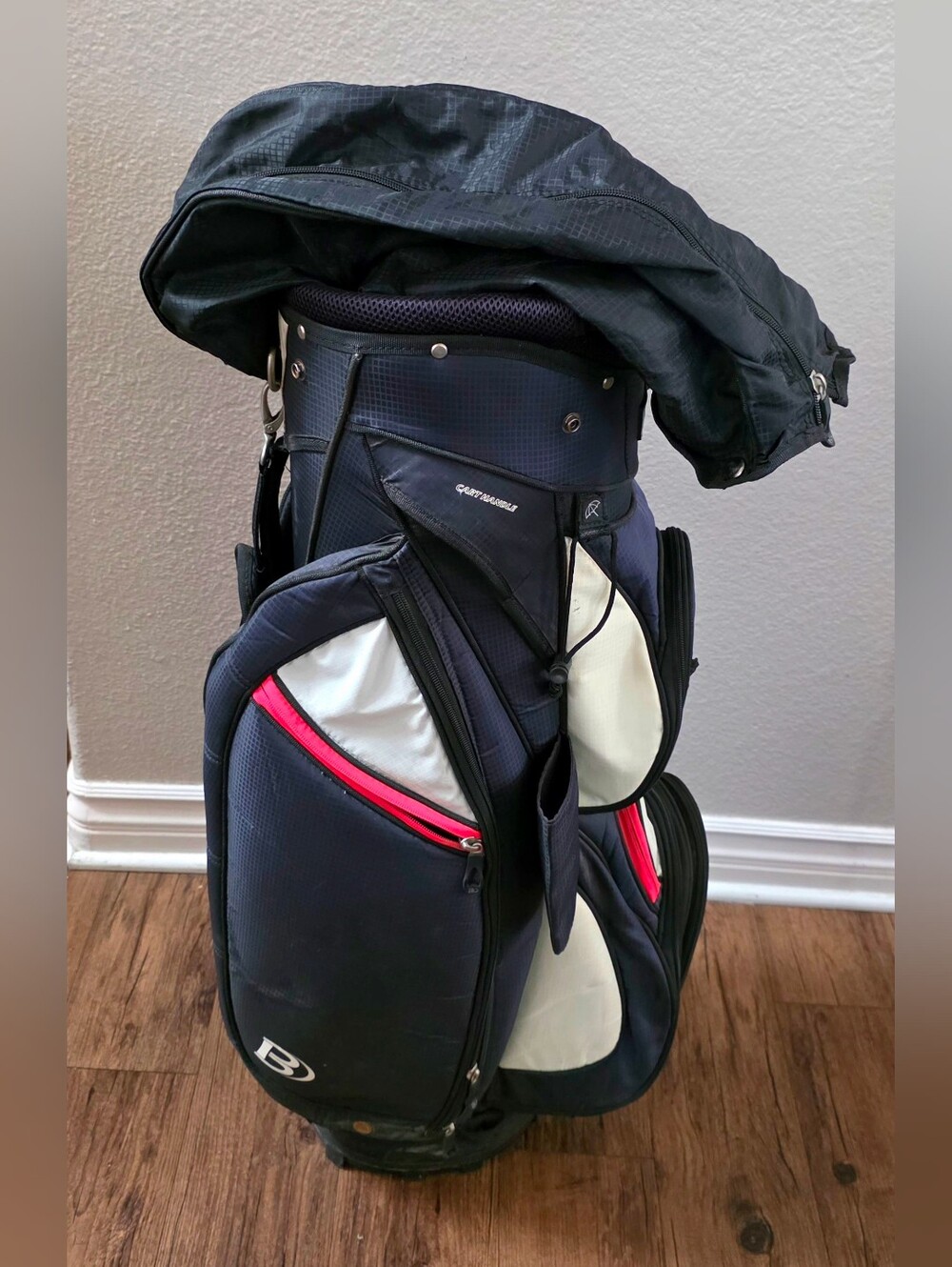Bennington golf cart bag 14-way top lift handle multiple pockets and rain hood